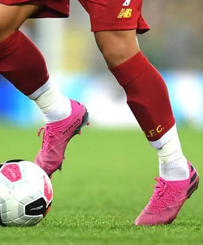 Why do footballers cut their socks? – Grippy Sports
